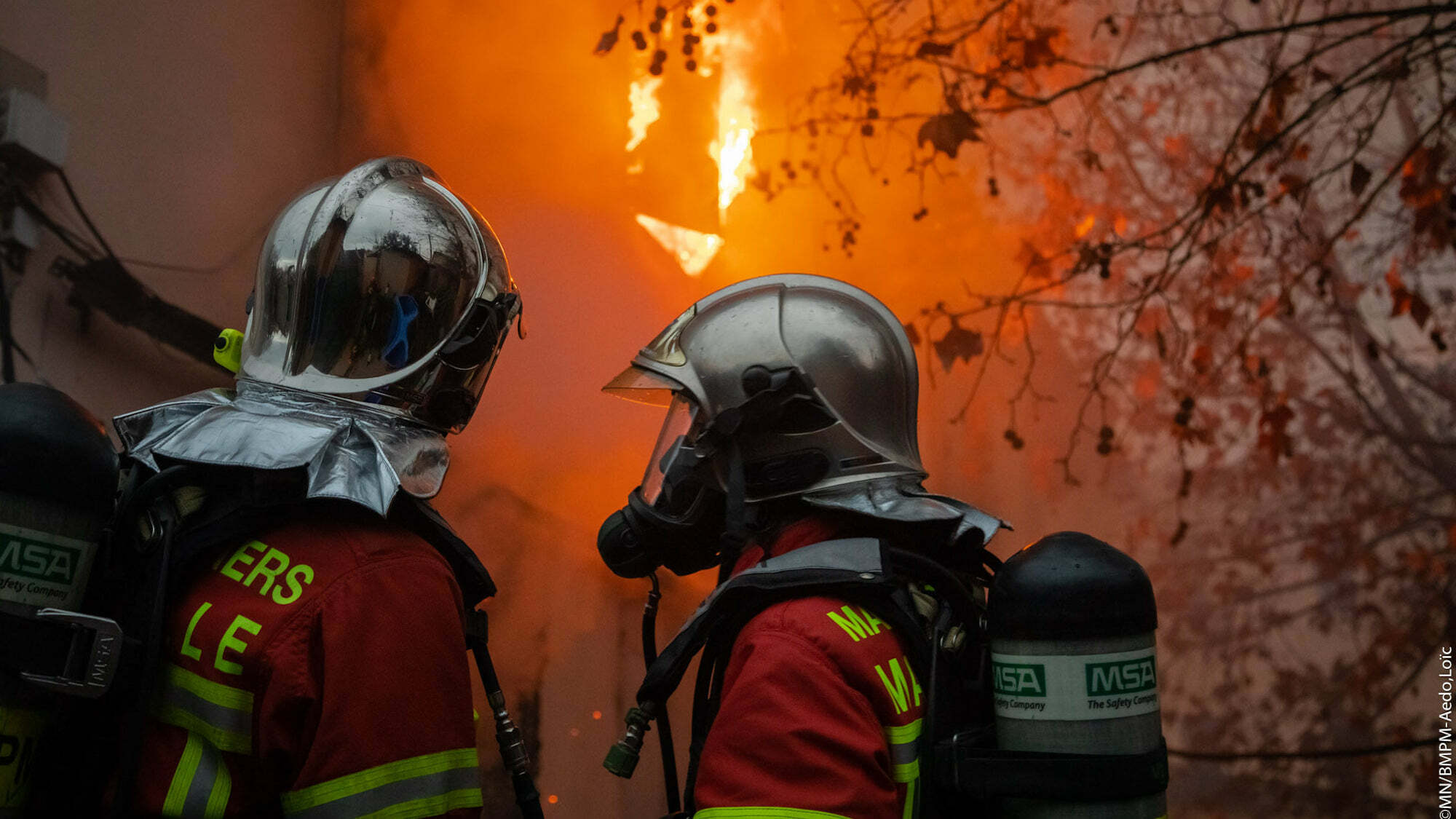 Les marins-pompiers de Marseille vont utiliser un ballon dirigeable pour surveiller les feux de forêt bataillon-marins-pompiers-marseille