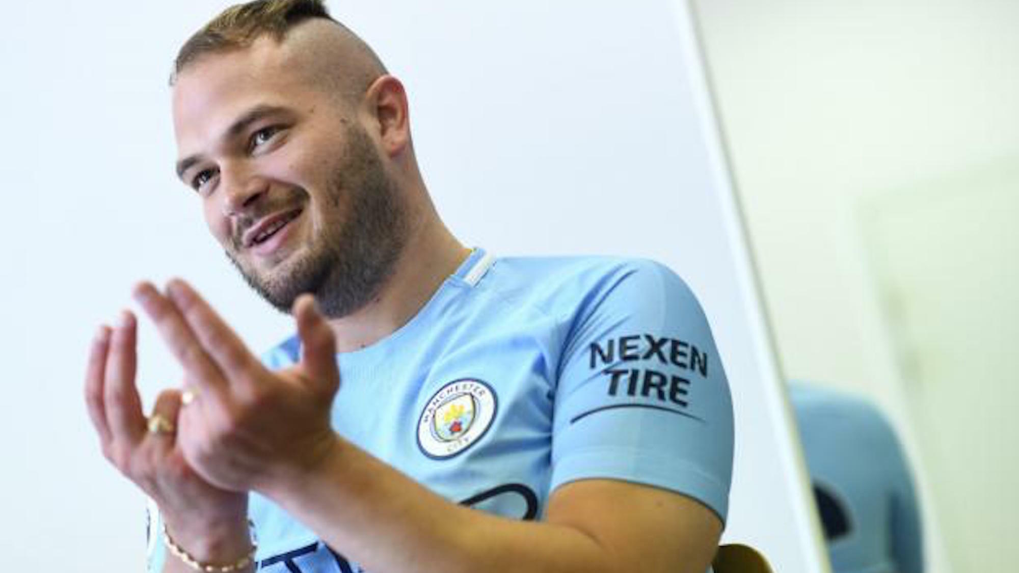 jul-euro-hymne-france-music