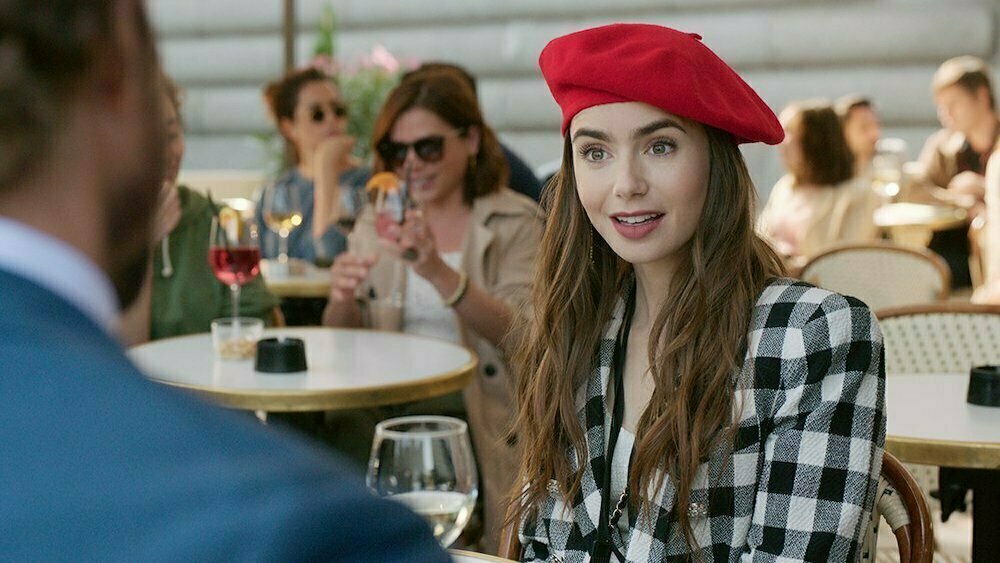 Emily In Paris Saison 2 Combien D épisodes Casting : 100 figurants recherchés pour la saison 2 d’Emily in Paris