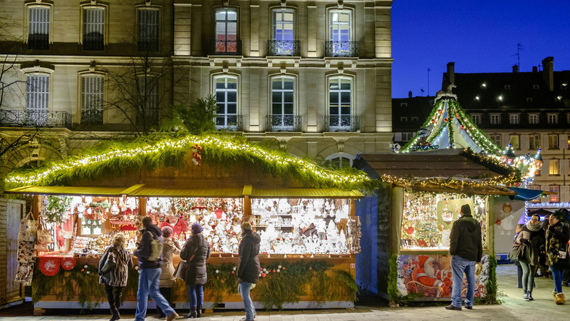 Un magnifique village de Noël débarque à Nantes  Good Vibes  Nantes