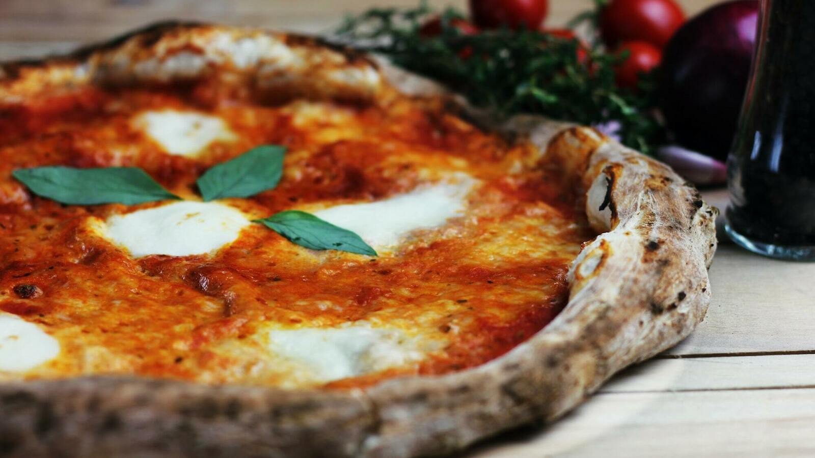 Les 20 meilleures pizzas de Paris à dévorer sans plus attendre | Le Bonbon