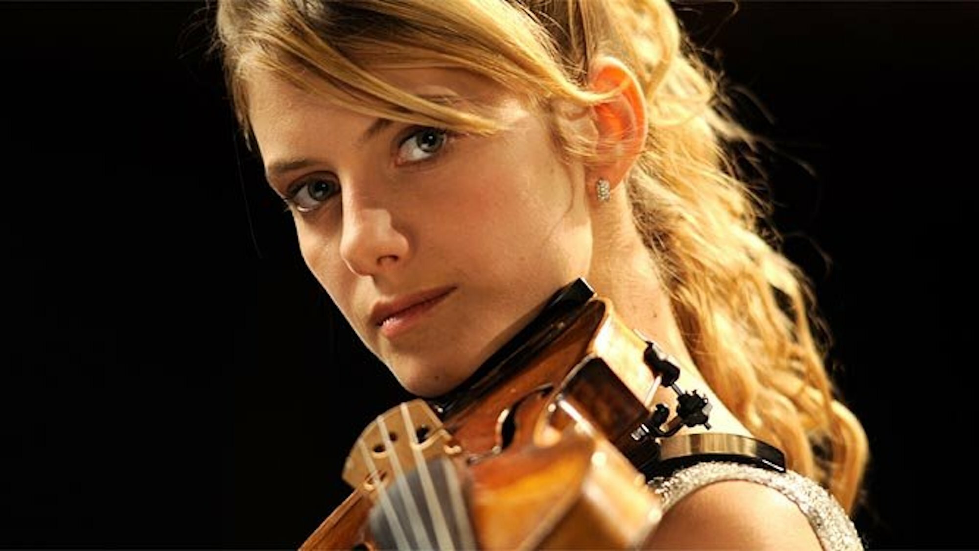 Paris : Un violon de 100 000 euros retrouvé près d’une poubelle dans le 18e violon