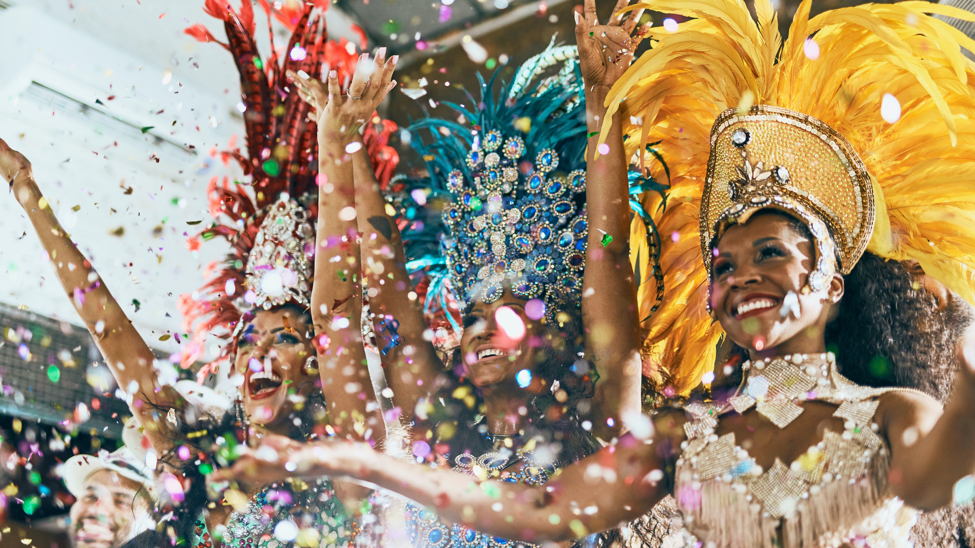 Première nuit de carnaval à Rio après deux ans de crise sanitaire