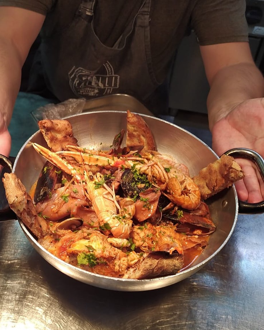 Soupe de poisson à l'italienne par le restaurant italien Fratelli Marseille
