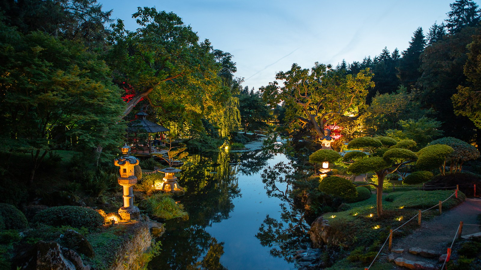 Le Plus Grand Jardin Japonais Deurope Se Trouve H De Nantes