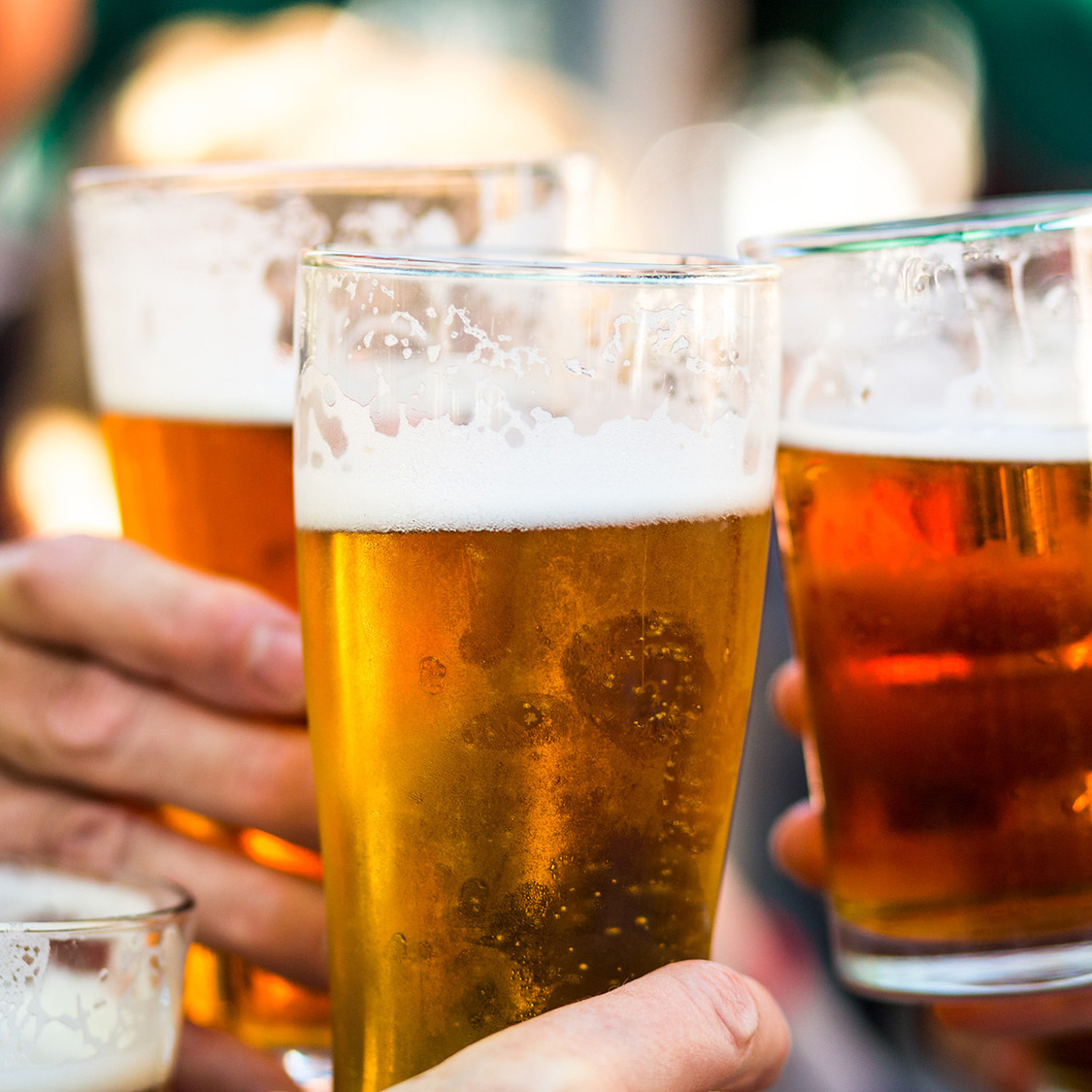 17 bars où les pintes de bières sont à moins de 4 € à Paris istock-1060456922
