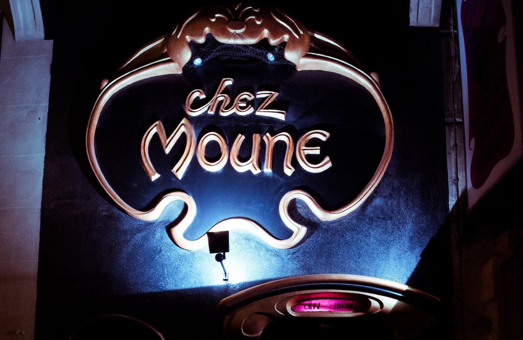 Le mythique club de Pigalle Chez Moune rouvre, transformé | Le Bonbon