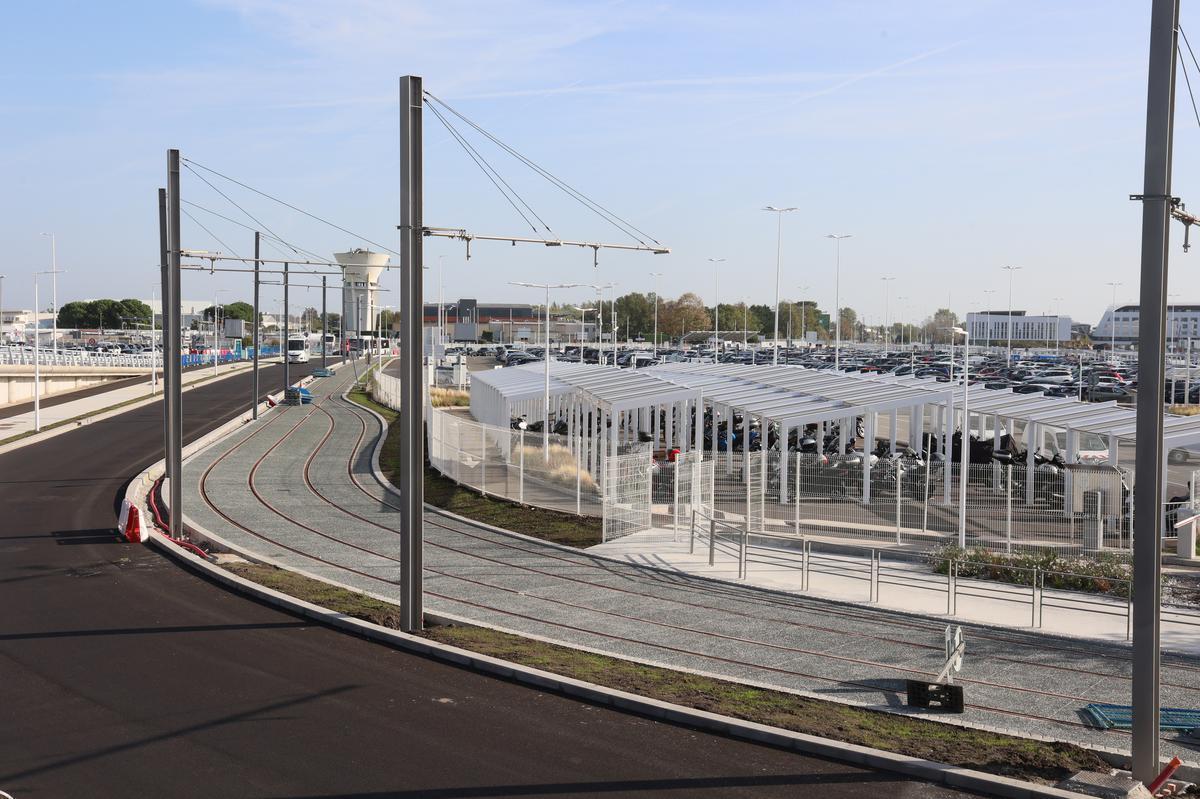 tram A bordeaux aeroport