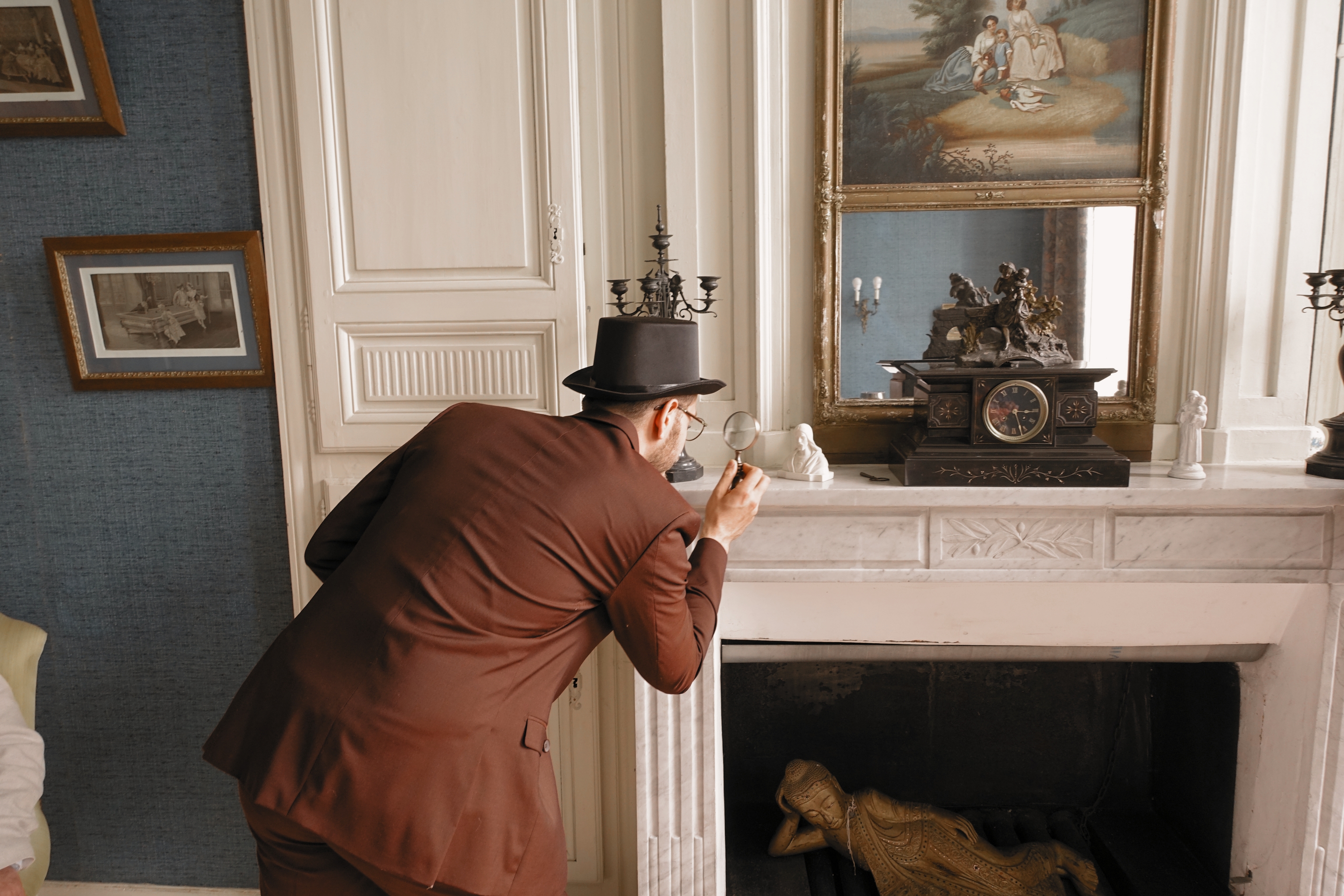 murder party chateau lesperon bordeaux cluedo