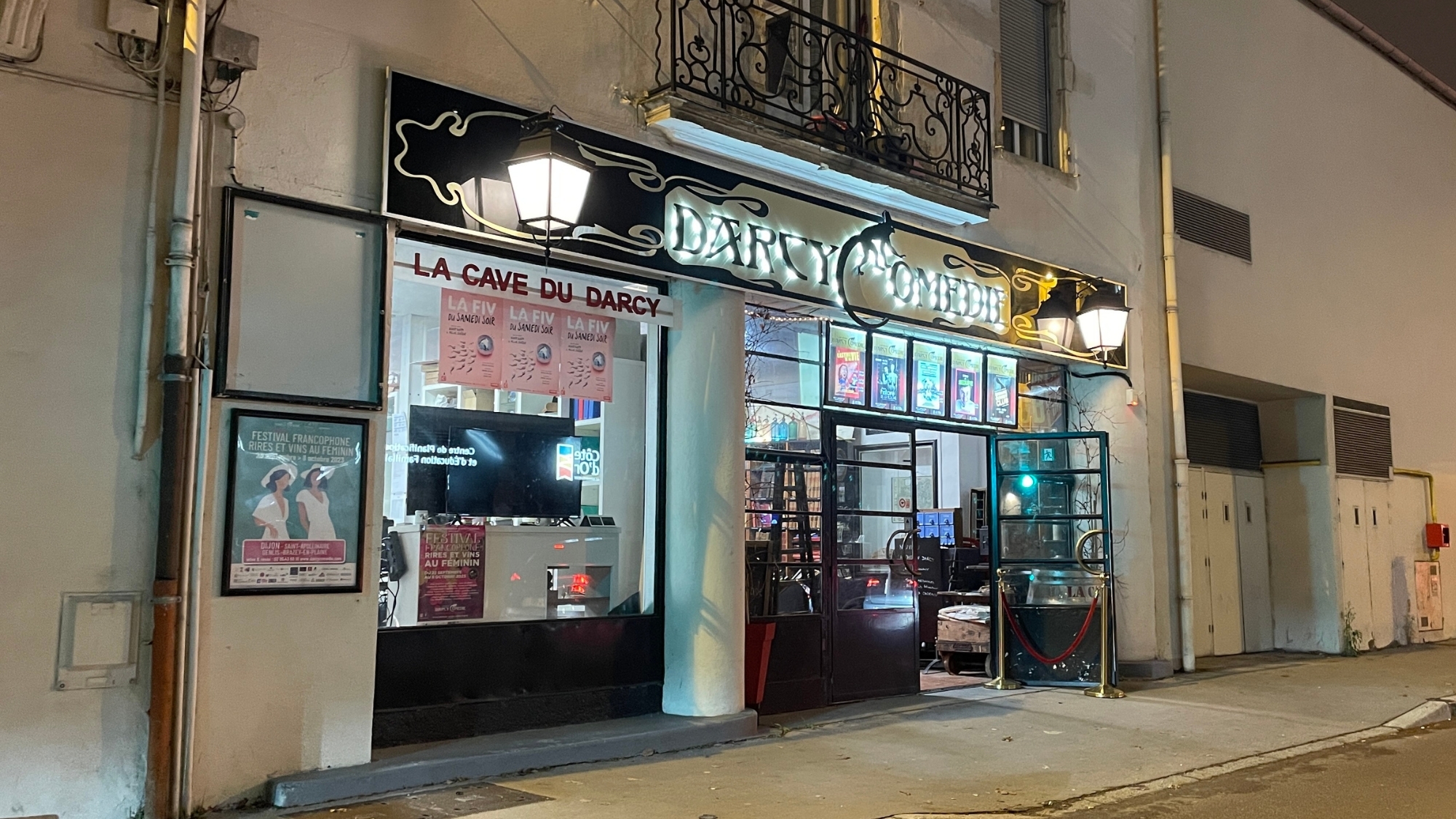 Sexe, Arnaque et Tartiflette au Darcy Comédie Club darcy-come-die-club