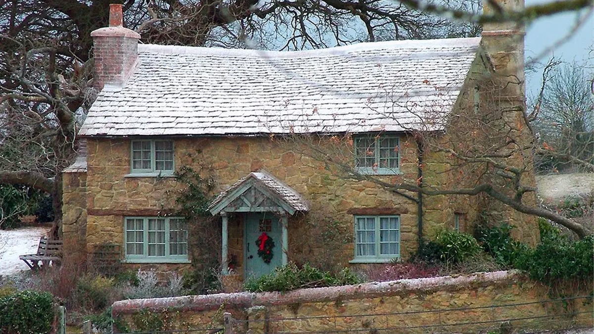 L’adorable Cottage Du Film The Holiday Est Disponible à La Location Sur ...