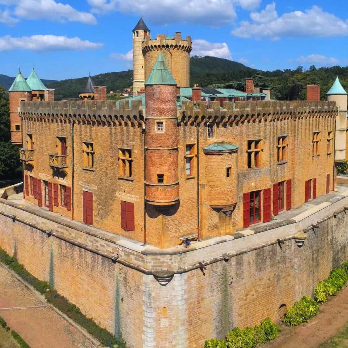 chateau-montmelas-beaujolais