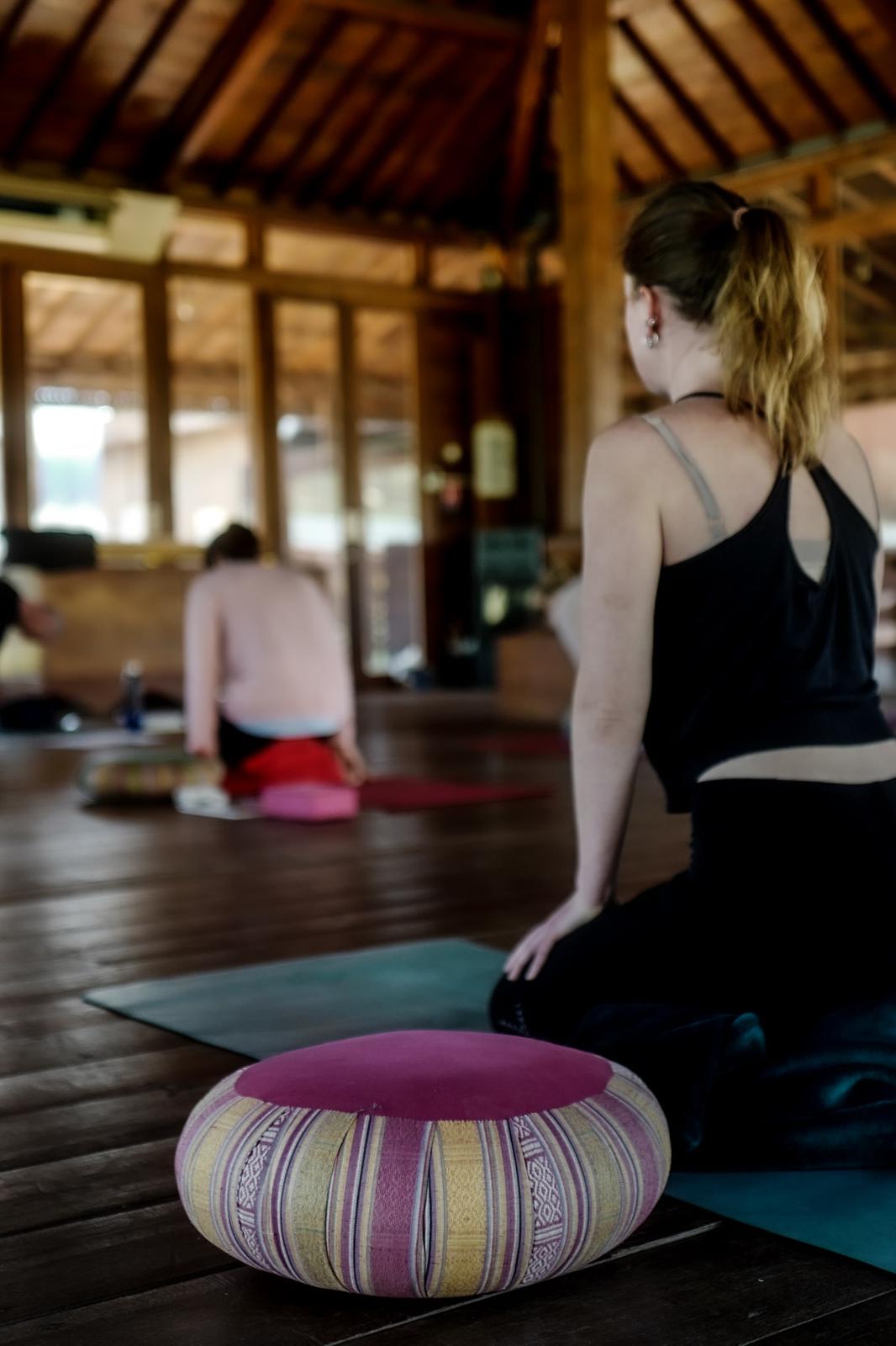 Cours yoga Théâtre du Centaure