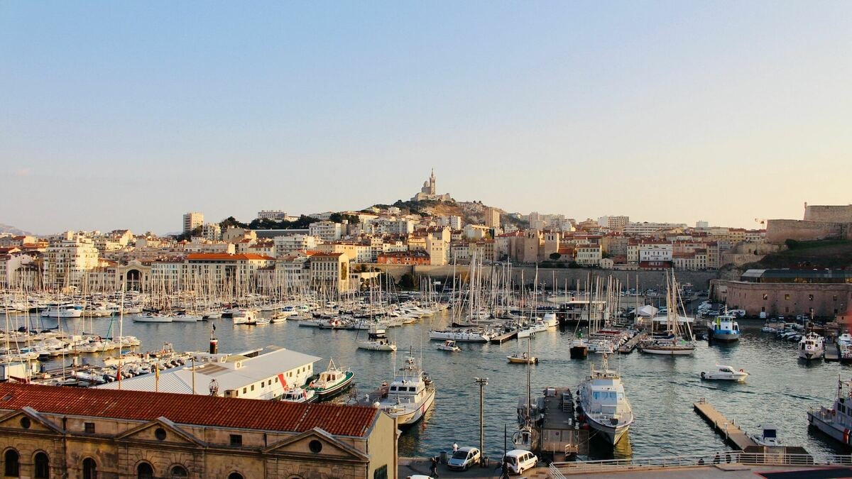 60 Raisons Pour Lesquelles Tous Les Parisiens Se Barrent à Marseille ...