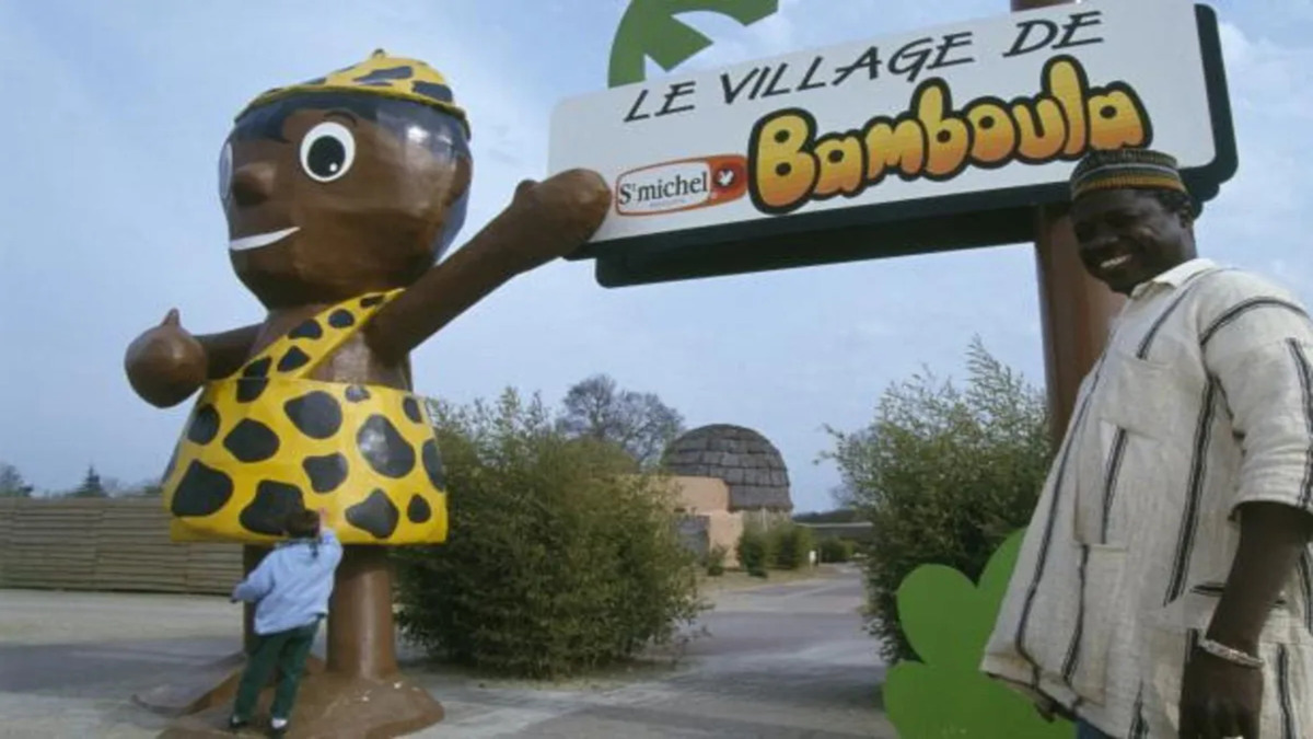 le-village-de-bamboula-en-1994-le-dernier-zoo-humain-se-trouvait
