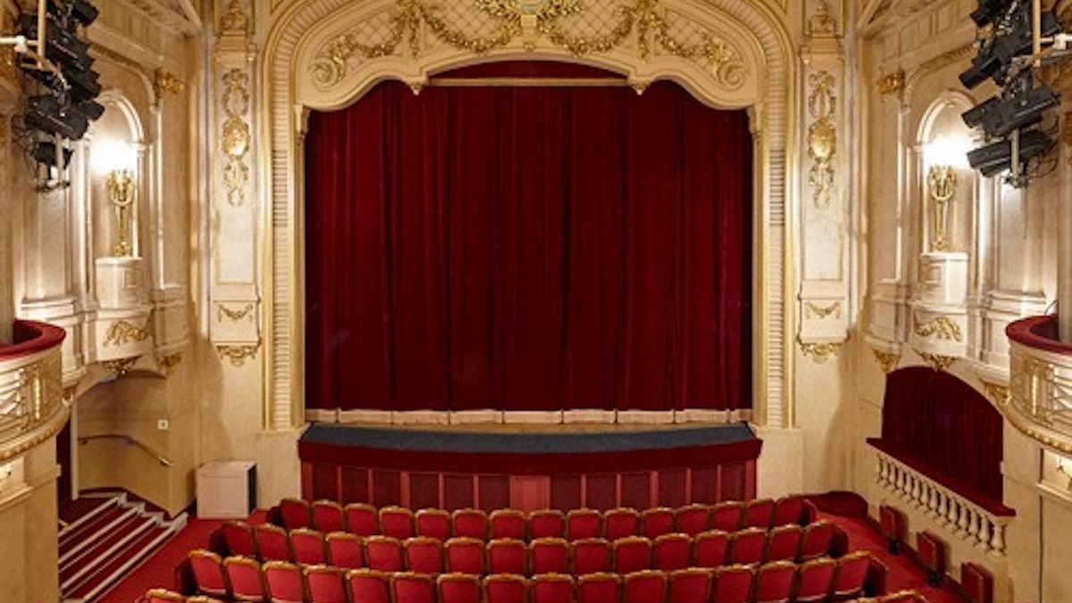 Lapin, la nouvelle pièce du Théâtre Édouard VII avec Muriel Robin et Pierre Arditi Le Bonbon