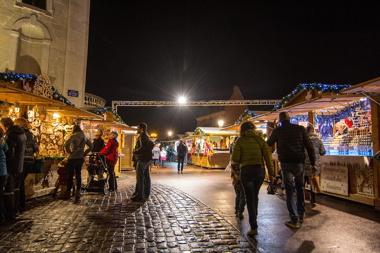 marche-noel-annecy-plus-grand-auvergne-rhone-alpes