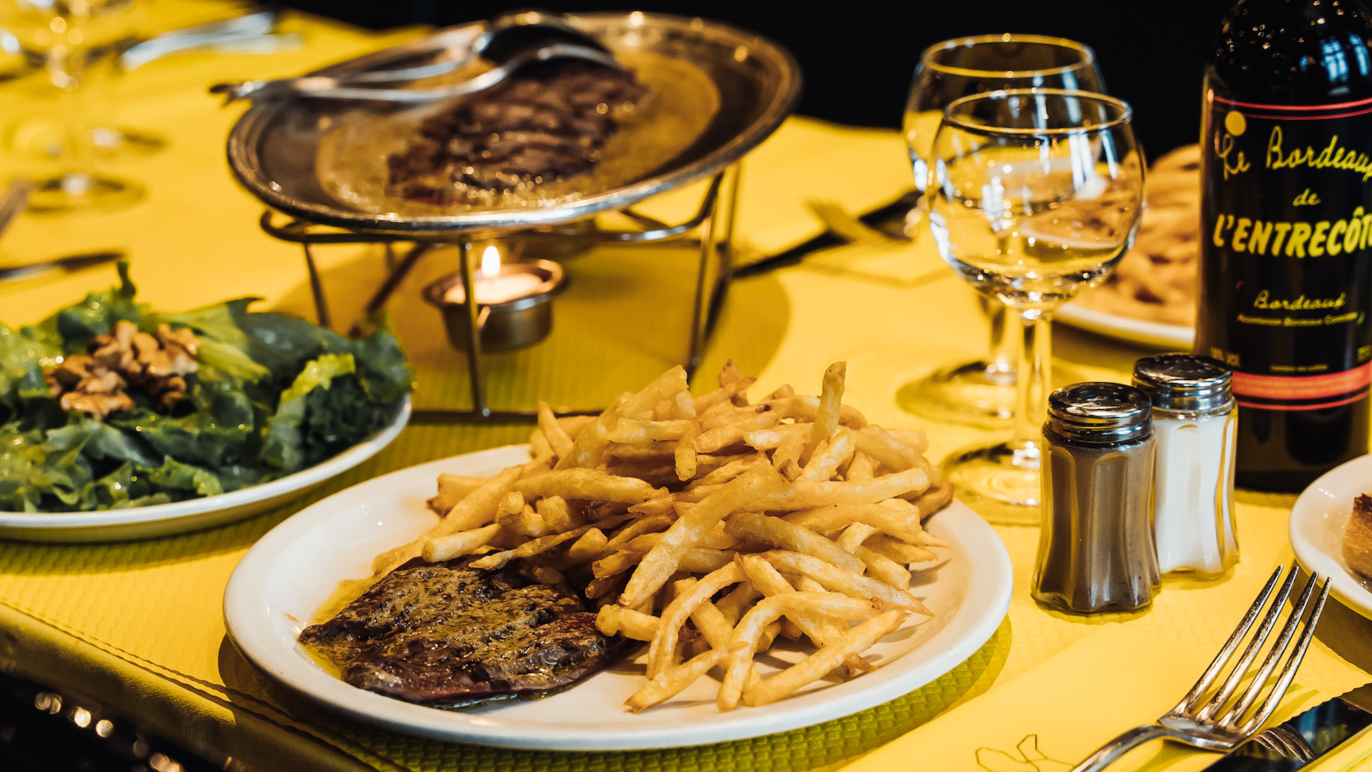 Ce restaurant bordelais cartonne depuis 65 ans alors qu'il ne propose qu’un seul plat ! 347236464-613536764076557-4959269944263131207-n