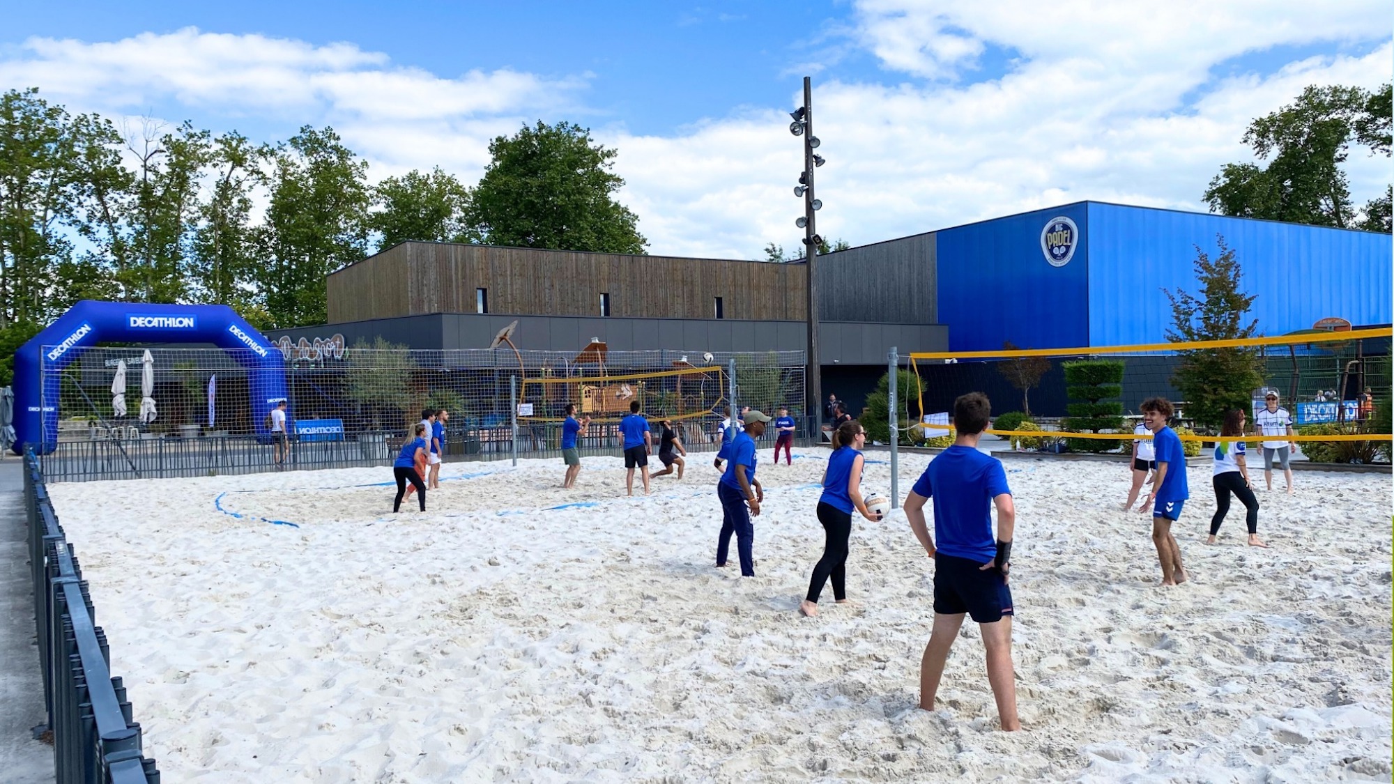 Pilates, escalade, golf, padel... Des cours de sport gratuits à Mérignac ! 452751116-931191552354333-2146140775519826592-n