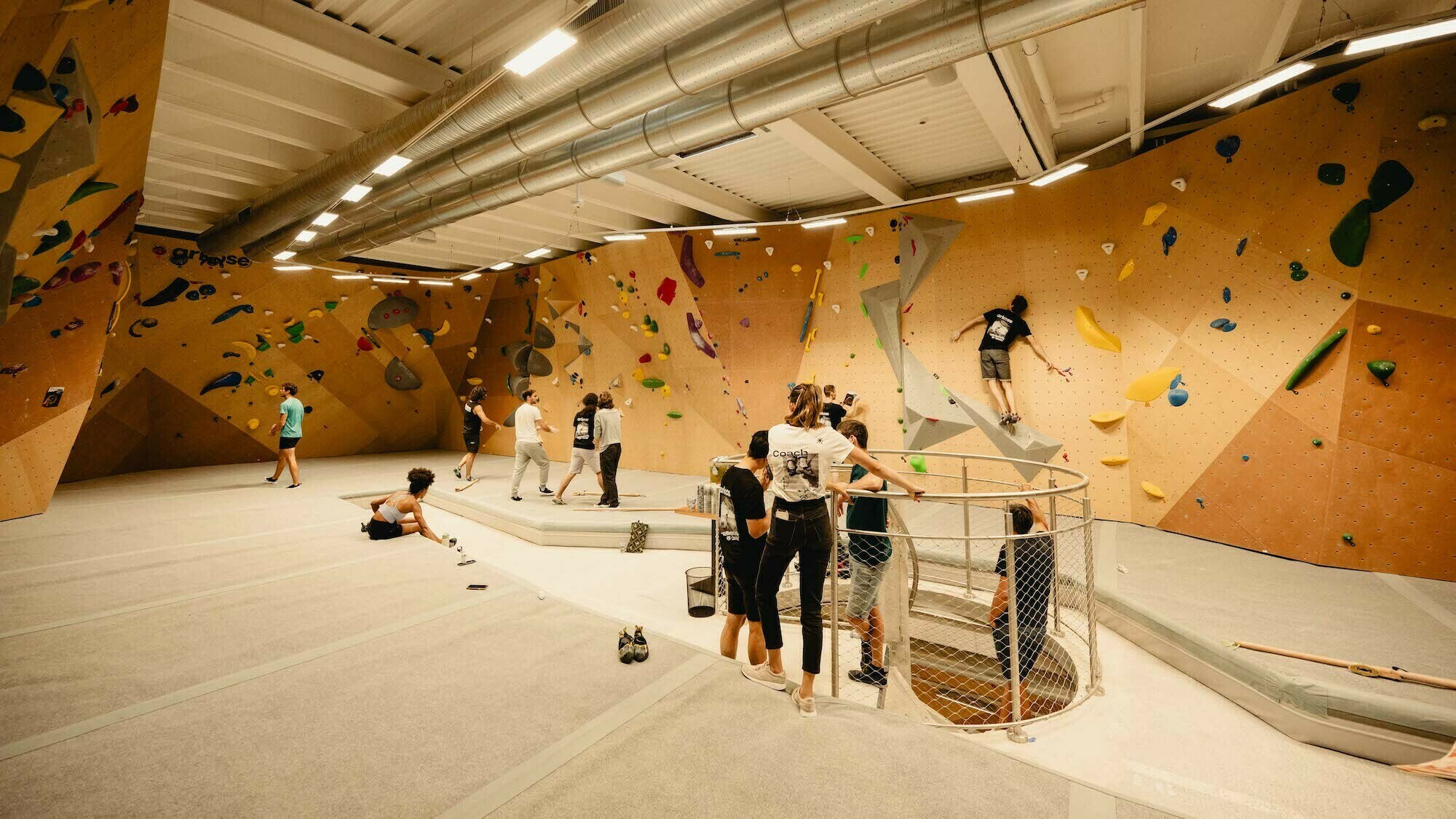 Bon plan : profitez de deux jours gratuits d’escalade en septembre chez Arkose ! arkose-ssd-04-07-23-arkose-1469-1-2-2000