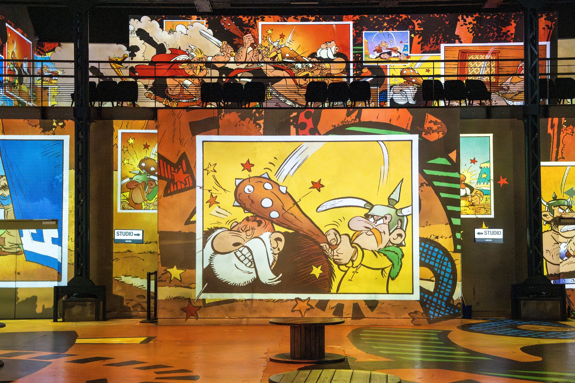 asterix-voyage-immsersif-atelier-des-lumieres-paris