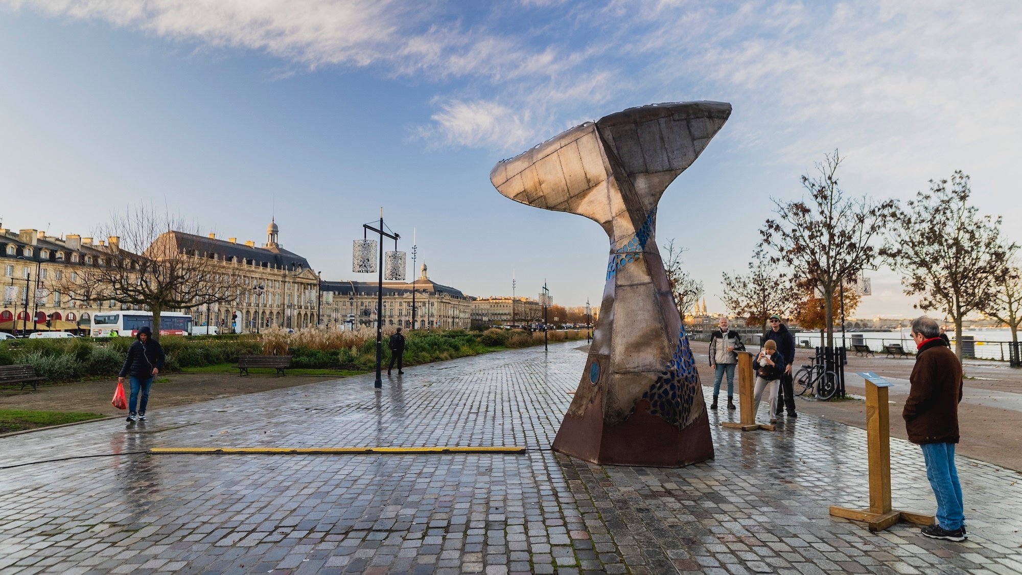 baleine-bordeaux-soutien-paul-watson