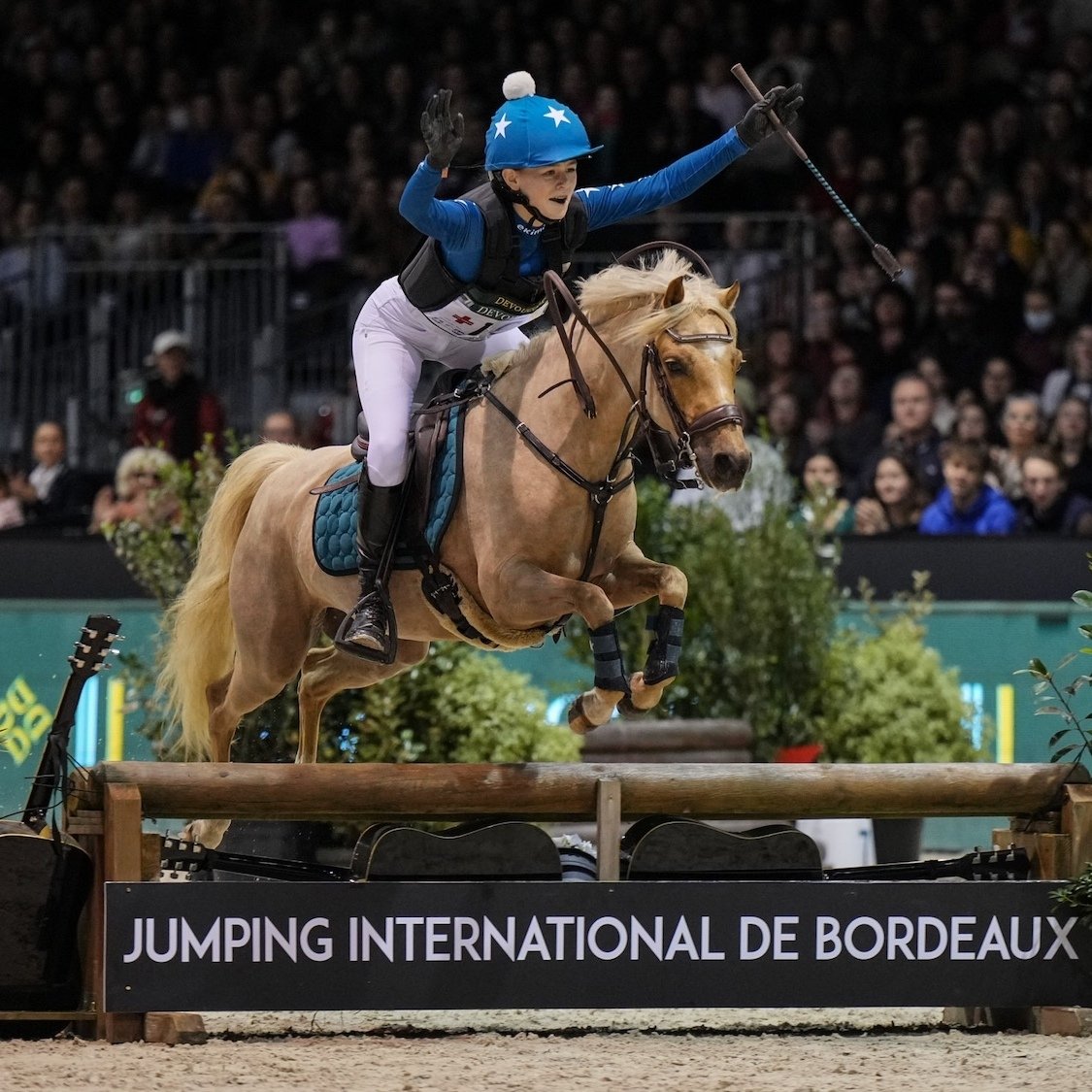 jumping-bordeaux