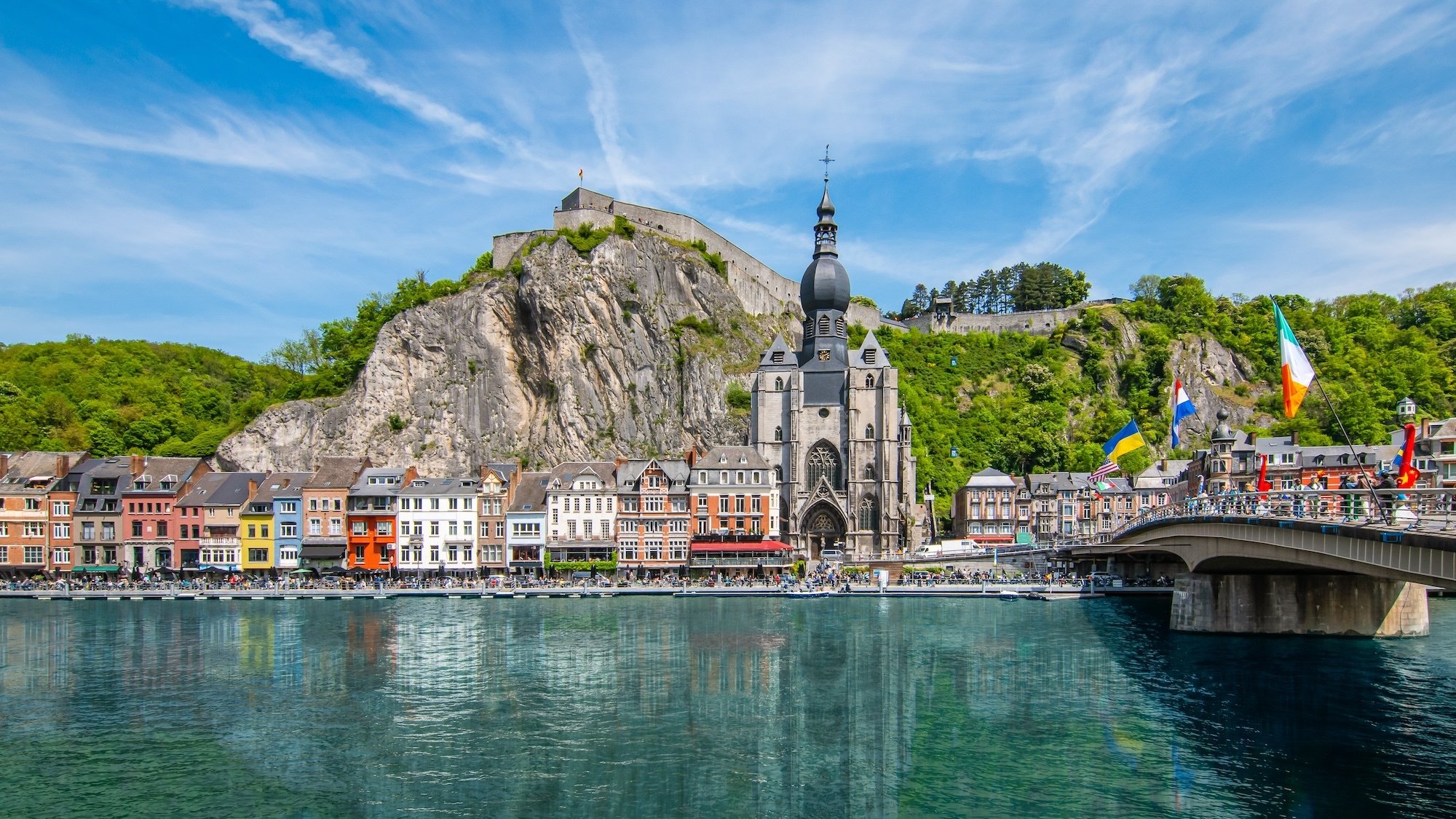 dinant-plus-beau-village-europe-1h30-bruxelles