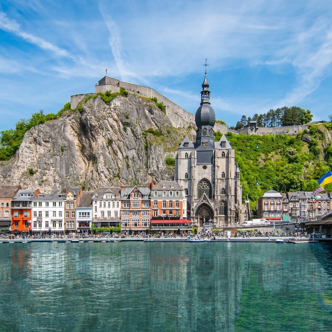 dinant-plus-beau-village-europe-1h30-bruxelles