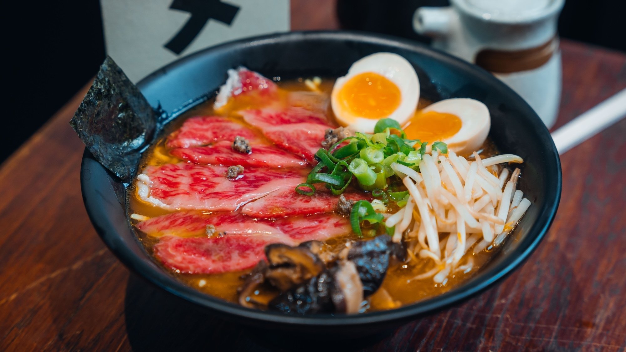 ramen-plus-cher-bordeaux-boeuf-wagyu-waku-waku