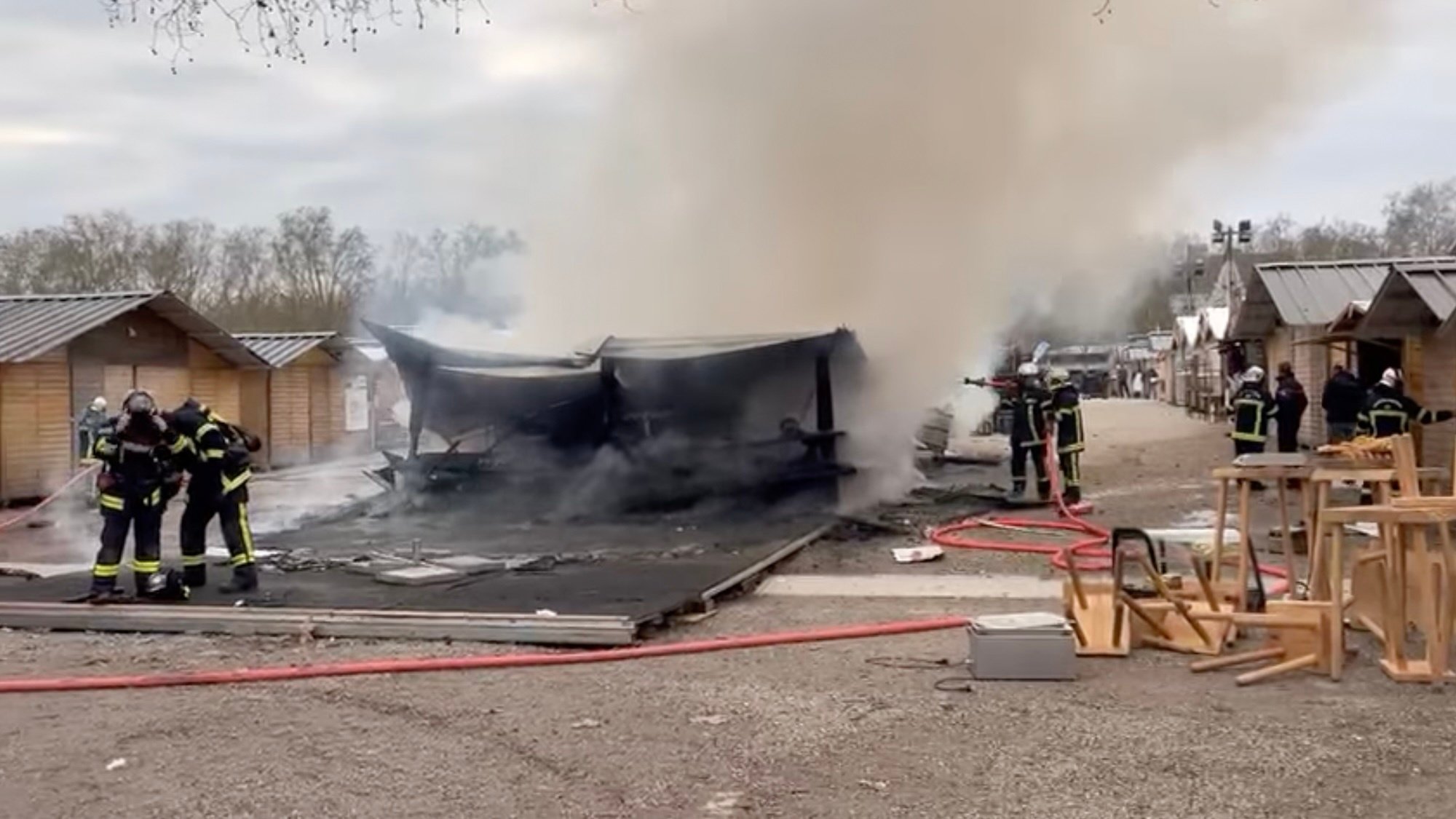 incendie-marche-noel-bordeaux