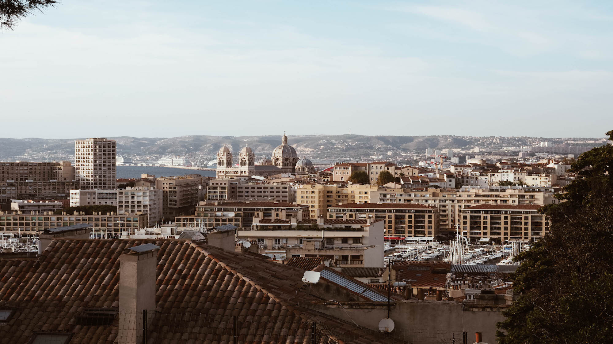 vecteezy-aerial-view-of-the-city-of-marseille-1224