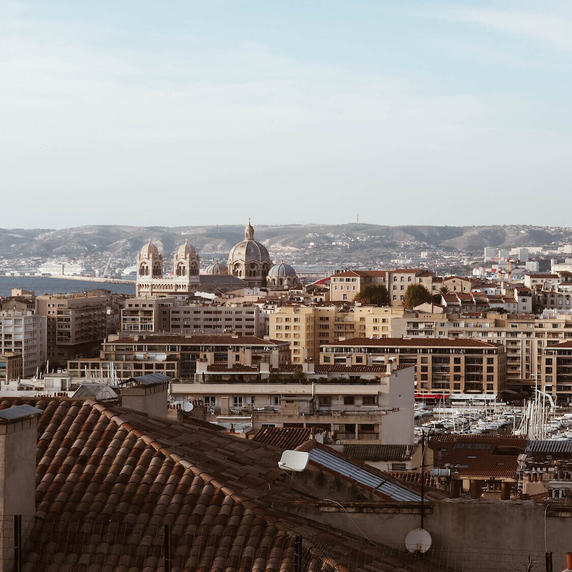 vecteezy-aerial-view-of-the-city-of-marseille-1224