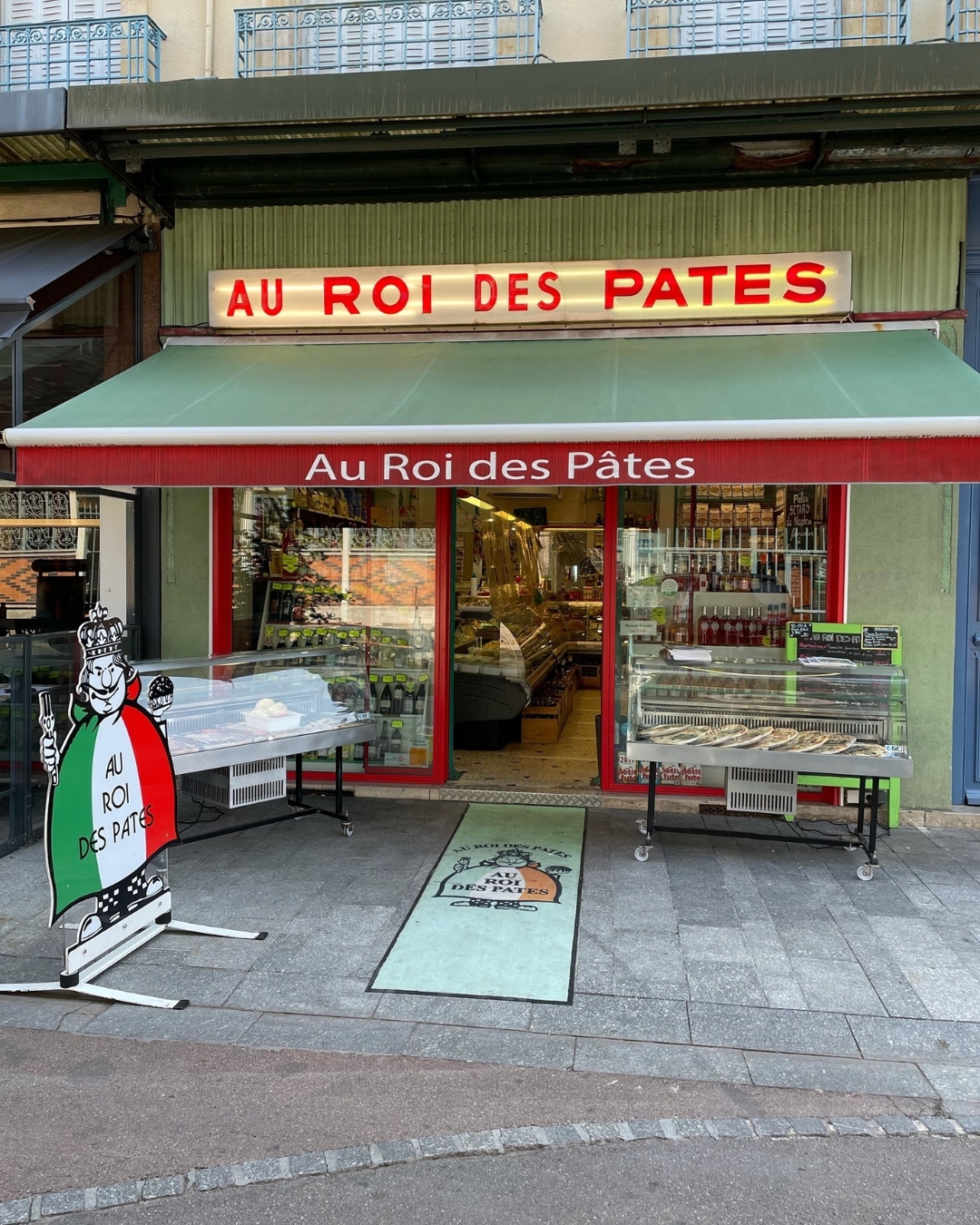 meilleure épicerie italienne à dijon au marché près des halles