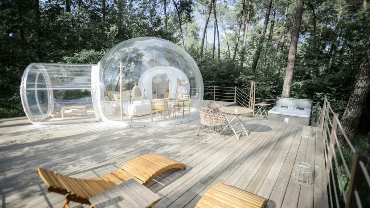 Passez une nuit romantique dans un dôme en pleine forêt avec spa privé