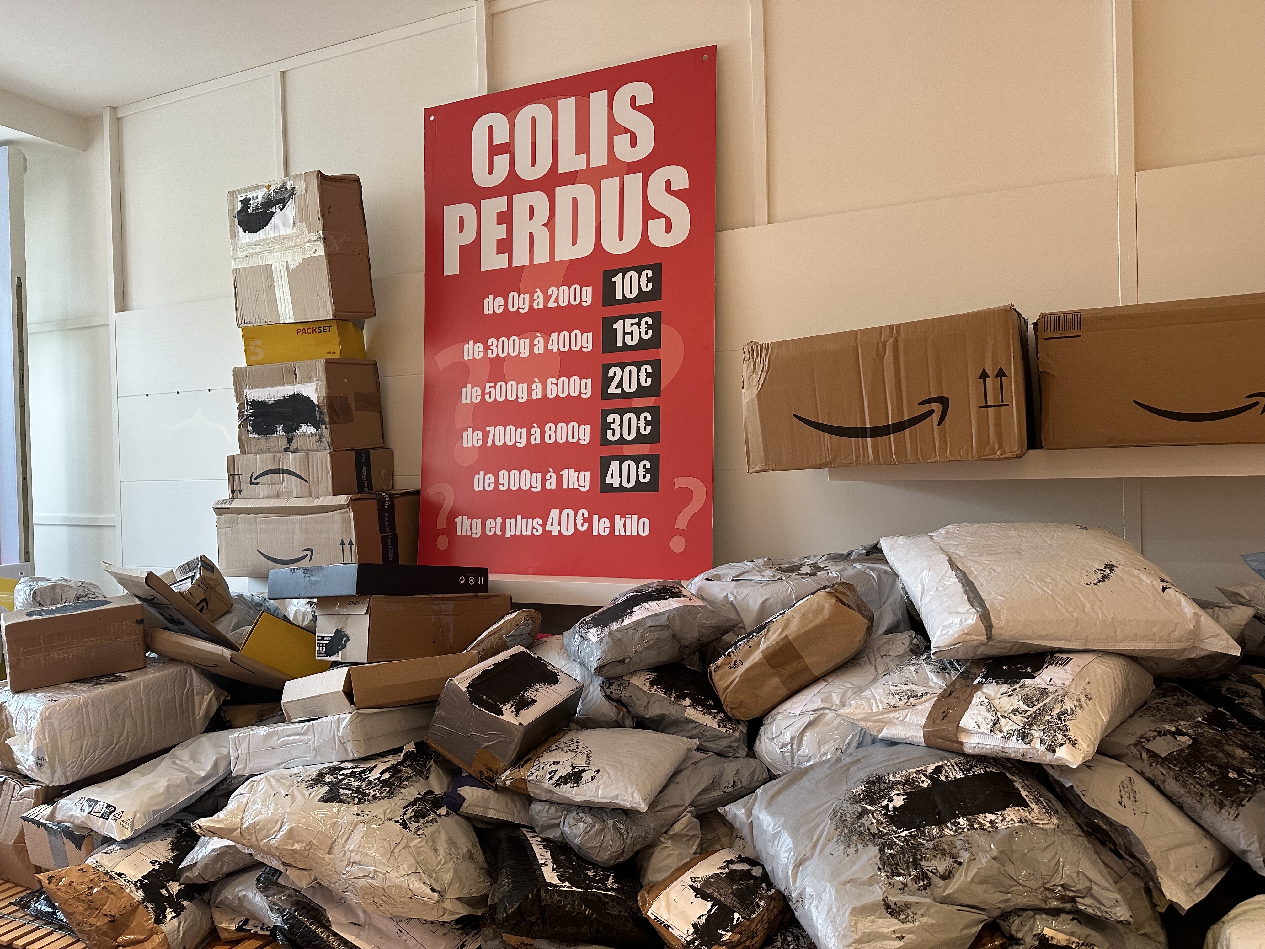 boutique colis perdus bordeaux