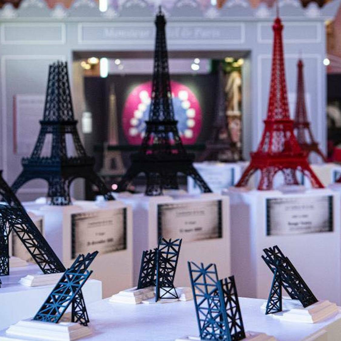 Expo Lego à Paris, patinoire à Vincennes, contes au château… 6 idées de  sorties en Île-de-France - Le Parisien