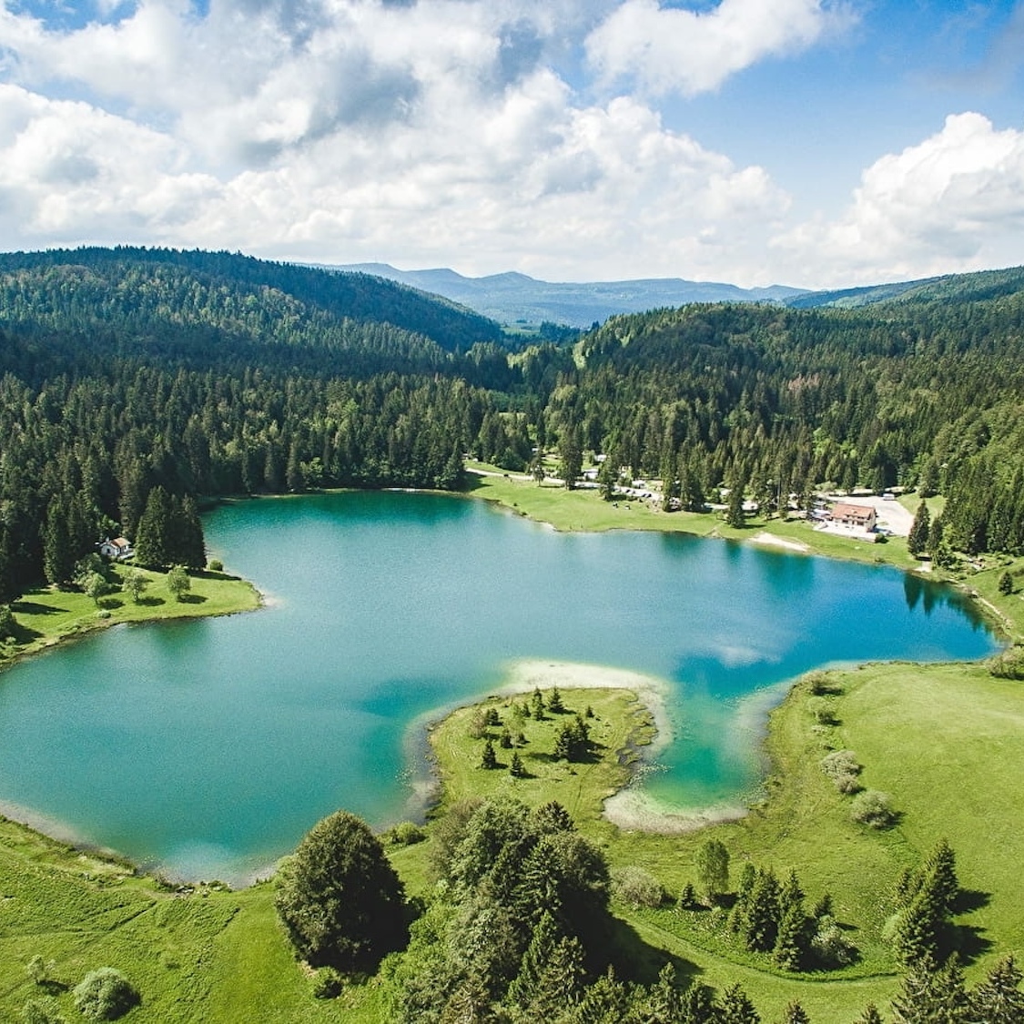 lac-genin-world-else
