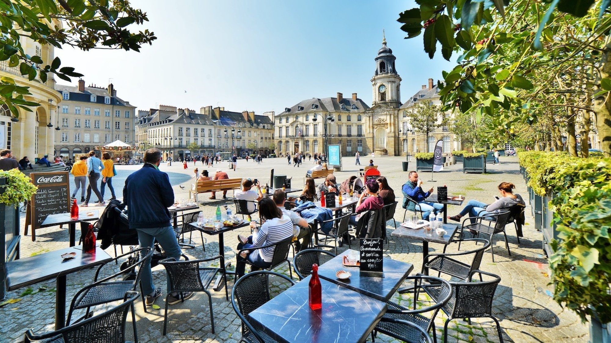 terrasse-place-mairie-1