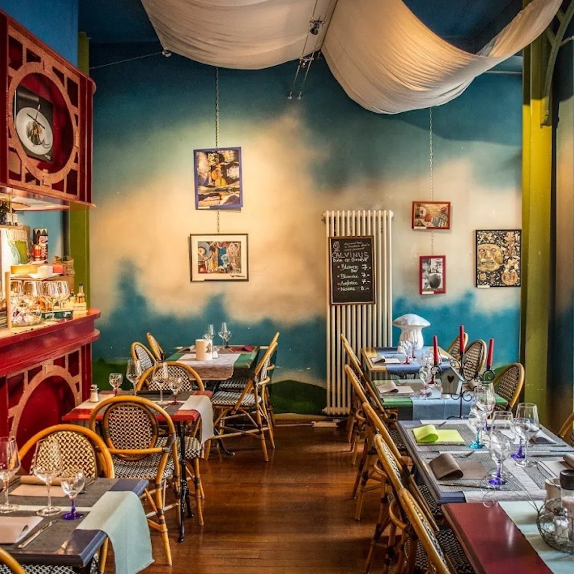l-envers-du-de-cor-restaurant-insolite-gene-ve-