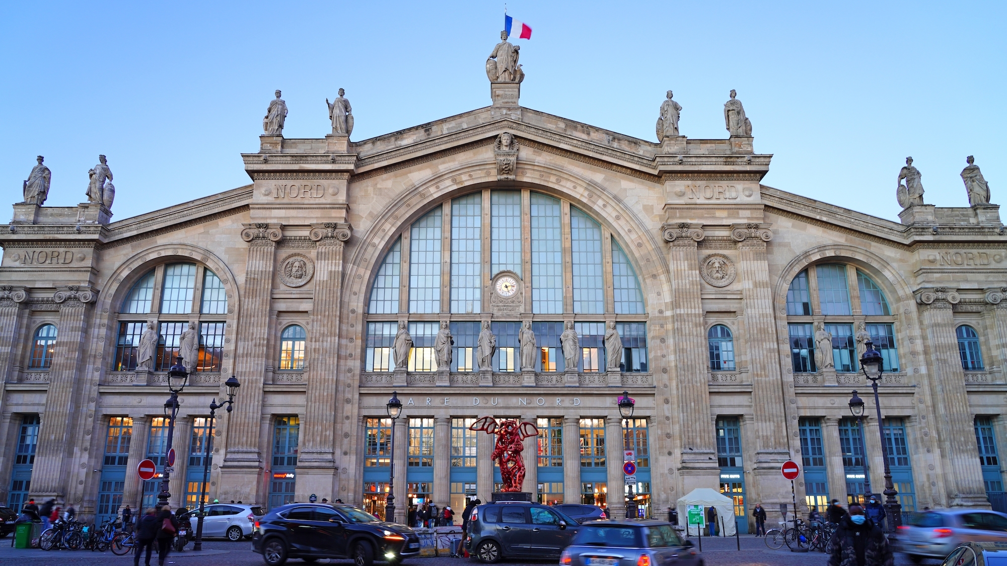 pire-gare-paris-selon-parisiens-le-bonbon