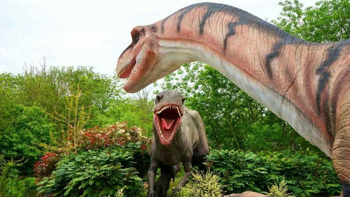 Dino’s Park: a giant dinosaur amusement park near Nantes.