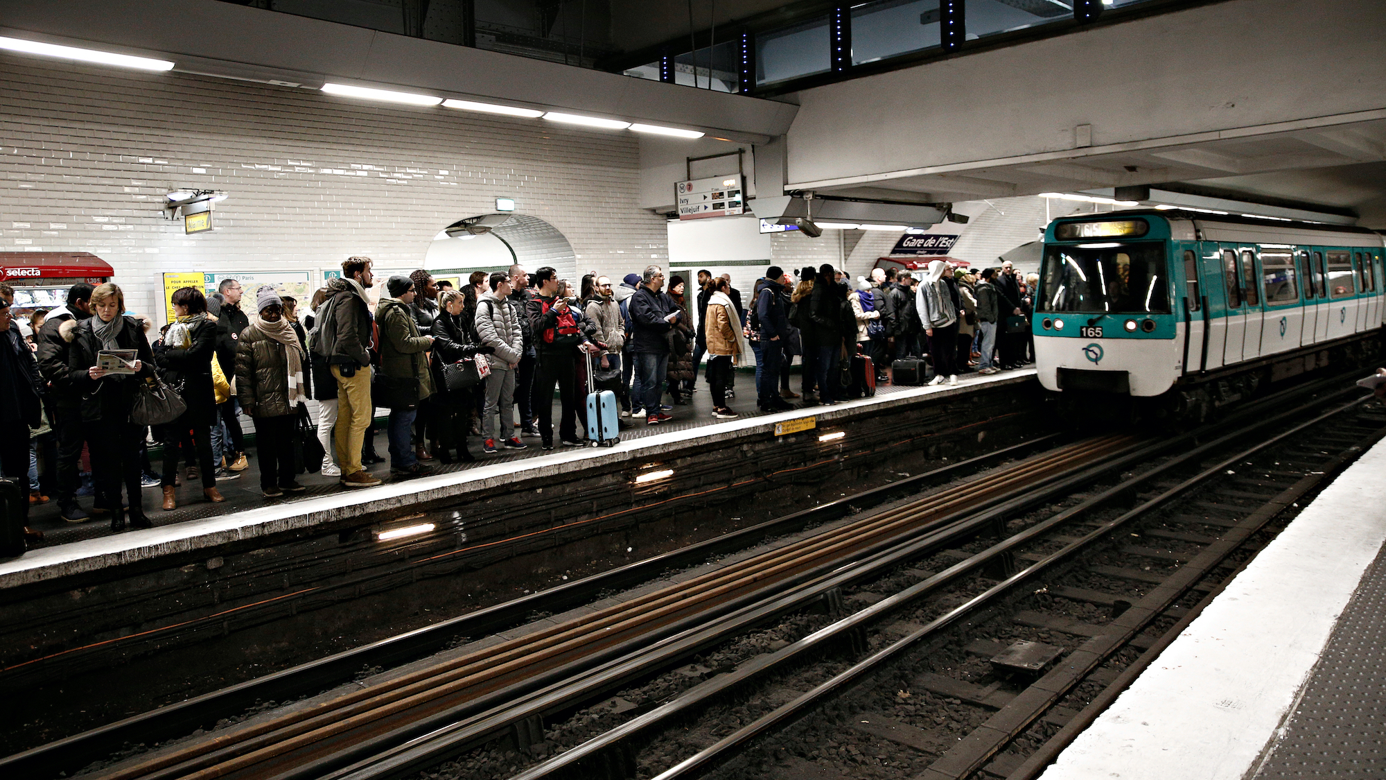Fermeture de la station Concorde : grosses galères dans le métro à Paris shutterstock-1105781258