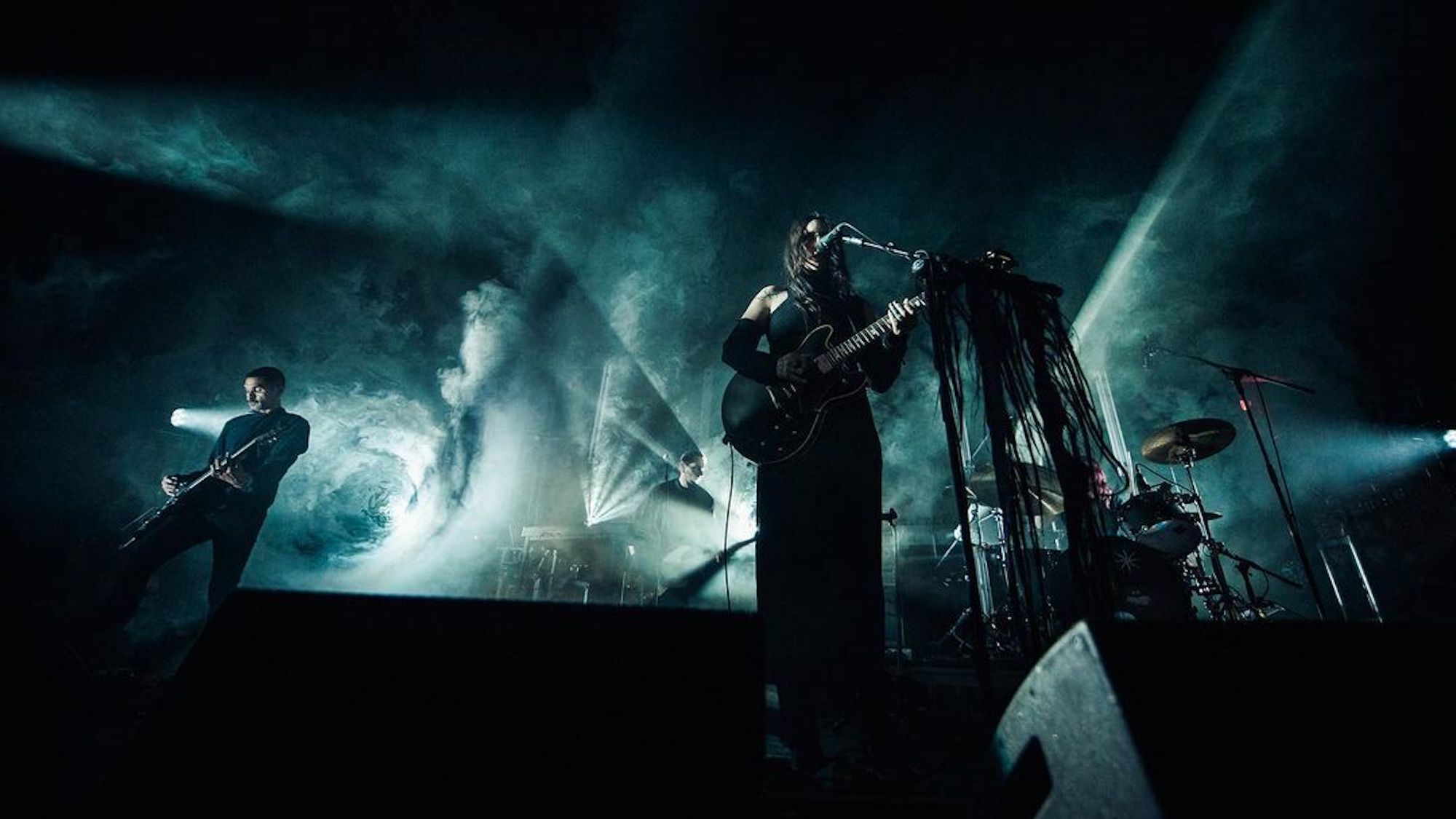 7 concerts qui vont te faire vibrer en juin chelsea-wolfe-ekaterinagorbacheva-art-