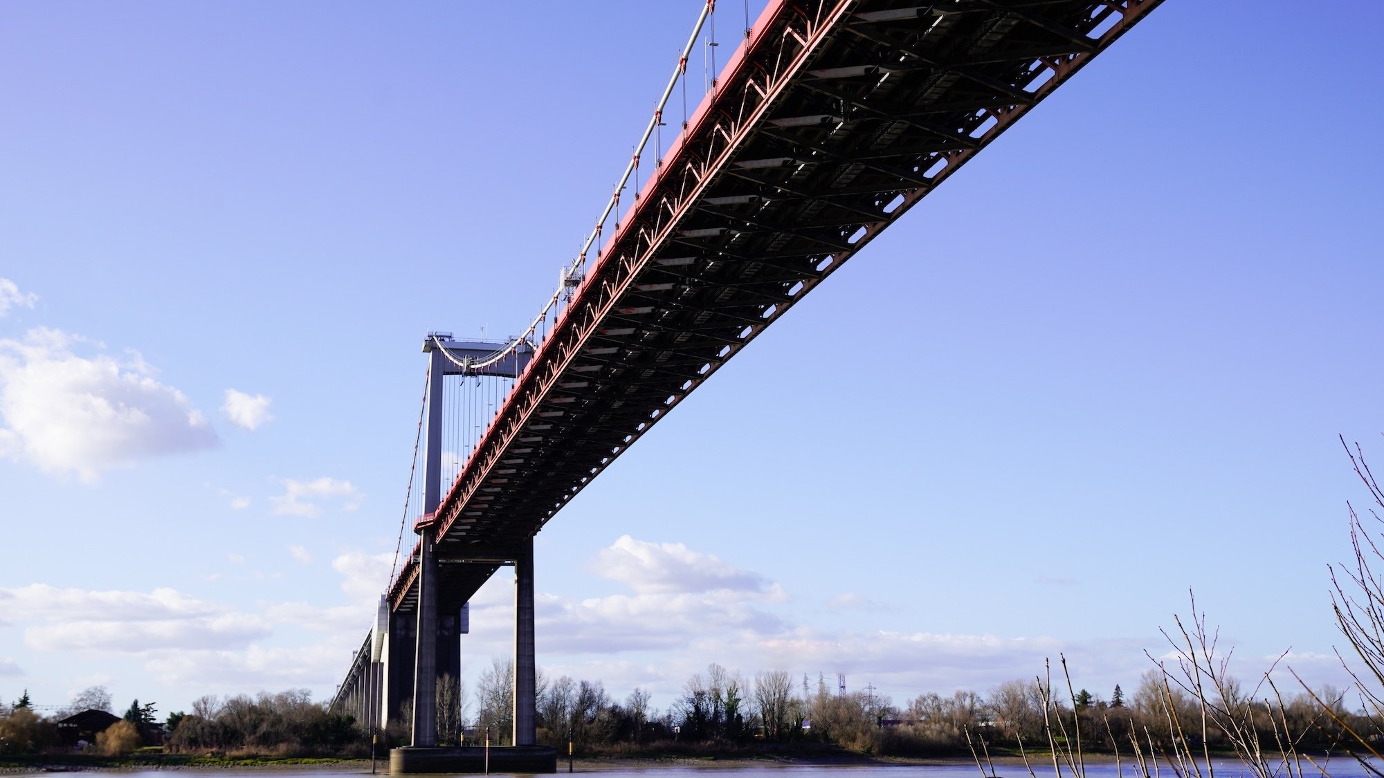 suicides-pont-aquitaine-bordeaux