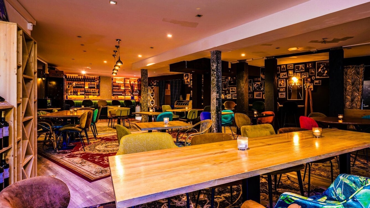 Un nouveau speakeasy avec bar dansant au rez-de-chaussée débarque à ...