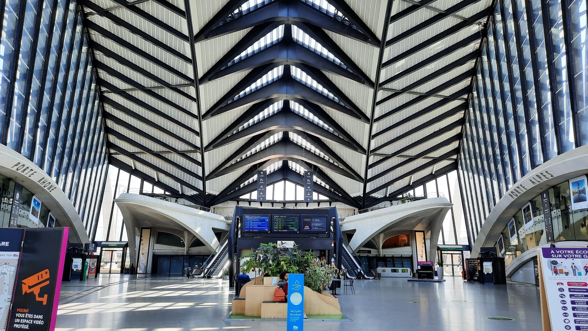 zenline-aeroport-lyon-saint-exupery