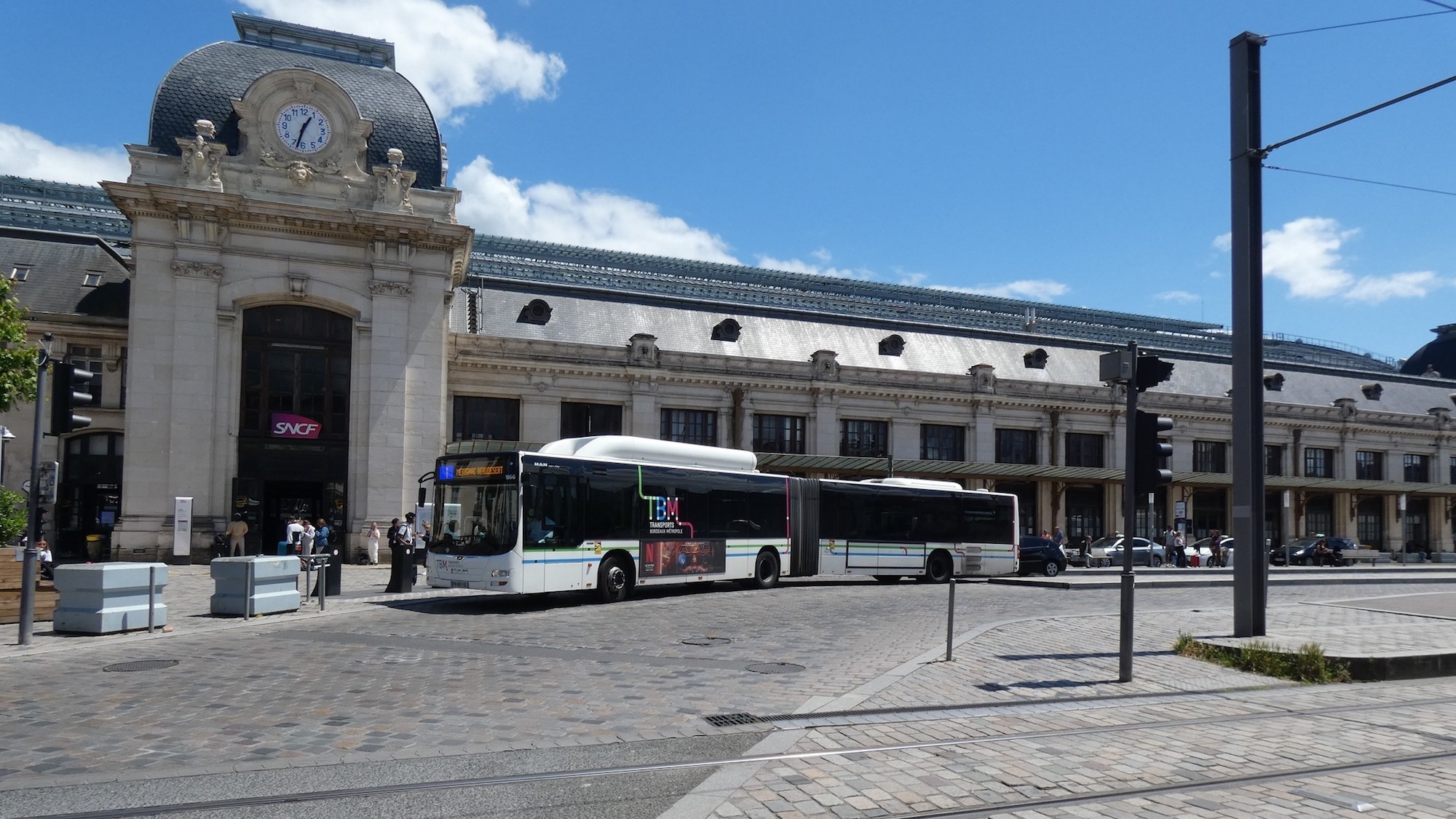 bus-1-bordeaux-gare-saint-jean