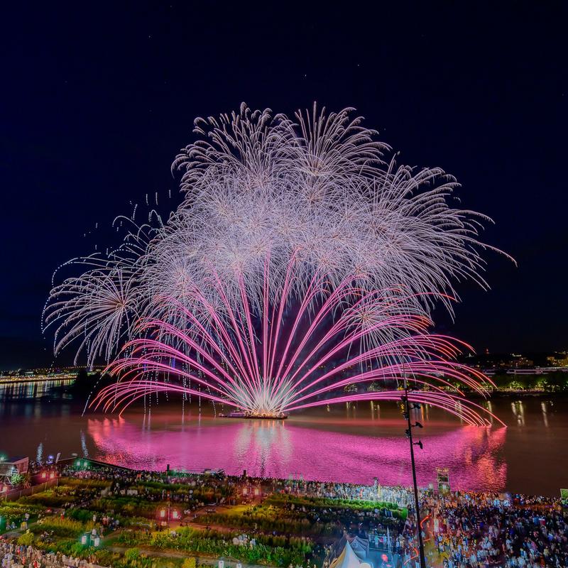 fireworks-bordeaux