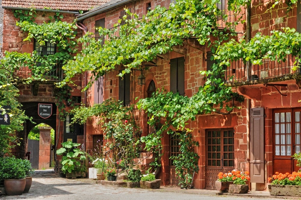 village-collonges-la-rouge